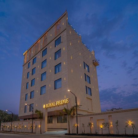 Hotel Royal Prime ชัยปุระ ภายนอก รูปภาพ