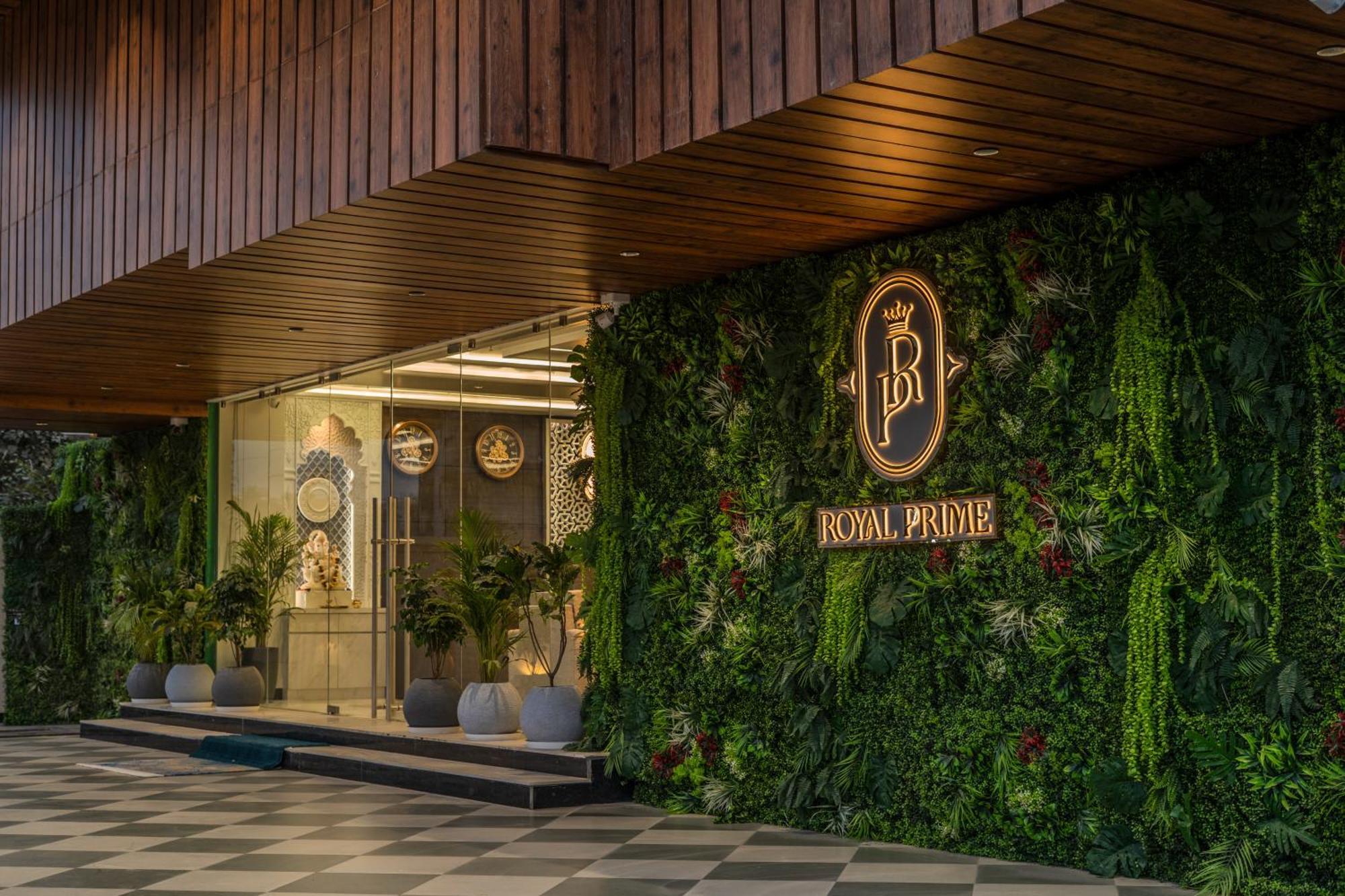 Hotel Royal Prime ชัยปุระ ภายนอก รูปภาพ