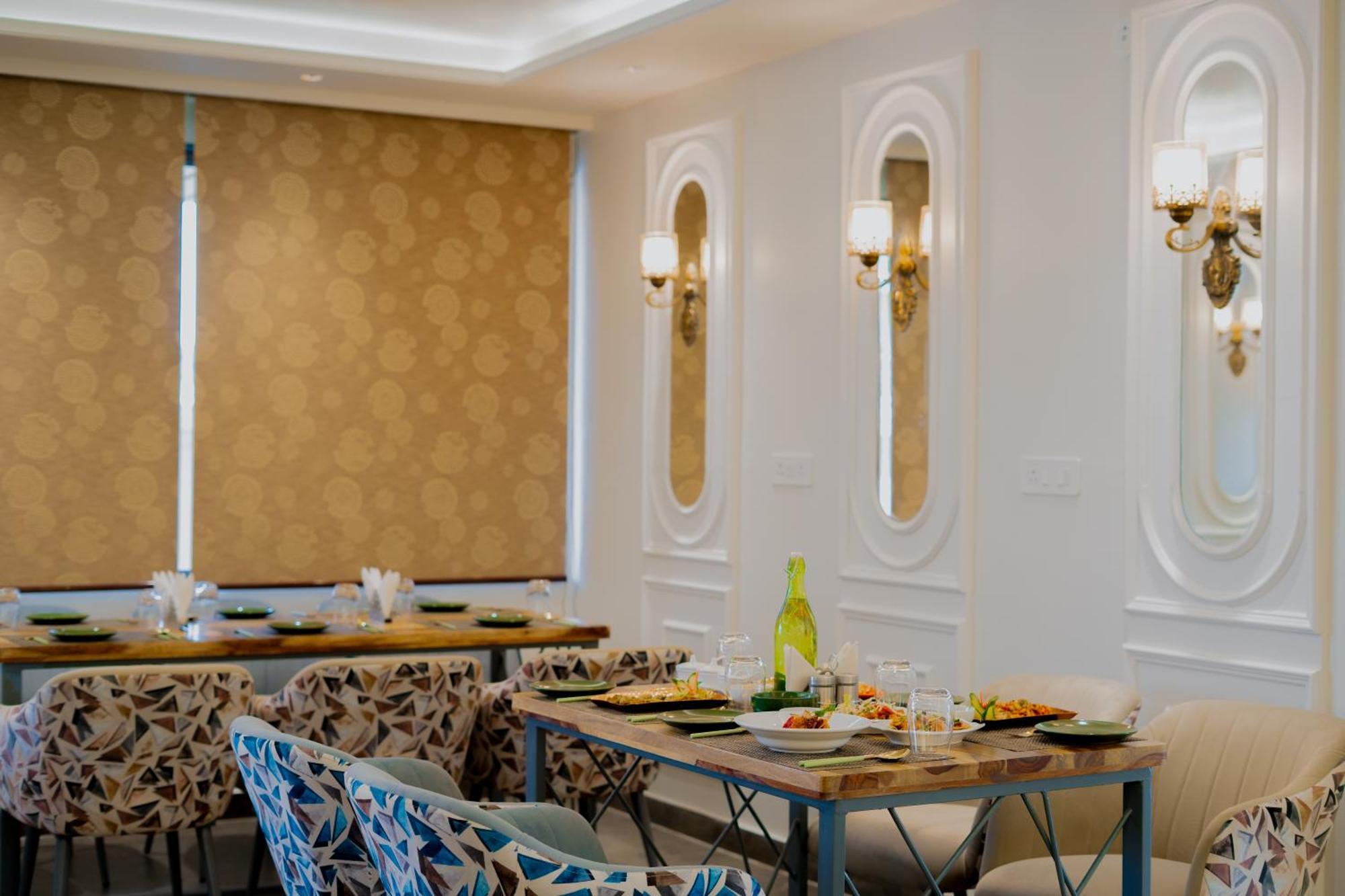 Hotel Royal Prime ชัยปุระ ภายนอก รูปภาพ